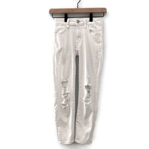 𝅺American Eagle Denim White Super Skinny Size 00 Regular Destroyed Low Rise